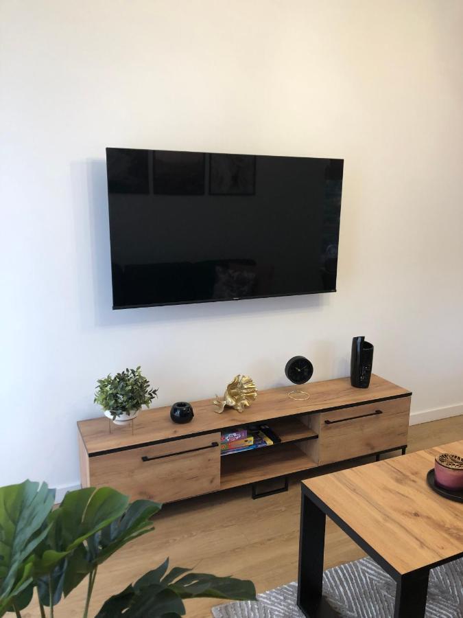 Apartament Pileckiego Nowy Dwor Mazowiecki Modlin Airport Extérieur photo