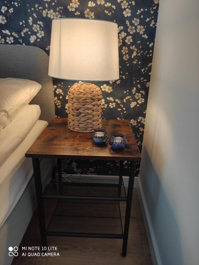 Apartament Pileckiego Nowy Dwor Mazowiecki Modlin Airport Extérieur photo